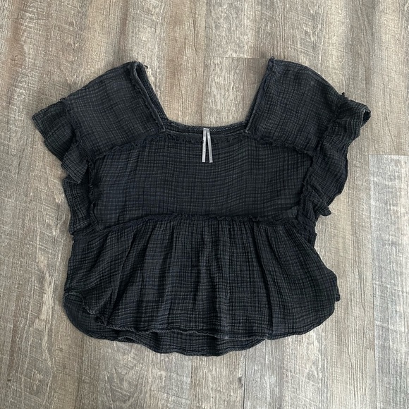 Anthropologie Tops - Anthropologie Ruffled Blouse